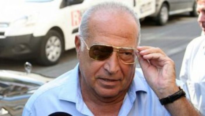 Explicaţia lui Dan Voiculescu pentru ochelarii cu o singură lentilă